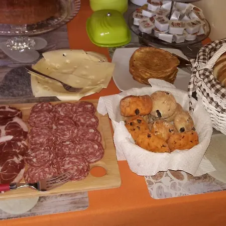Il Casolare Bed & Breakfast *