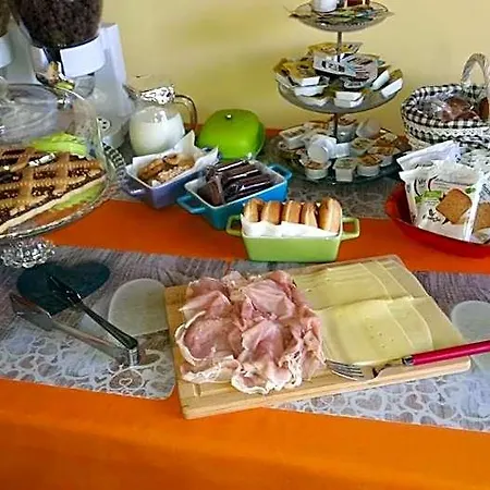 Il Casolare فندق مبيت وإفطار 3*